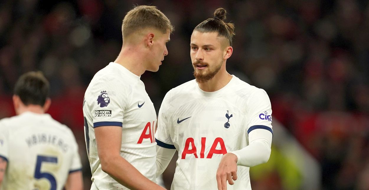 Rivalul lui Radu Drăgușin de la Tottenham șochează! „Nu am mai văzut așa ceva”