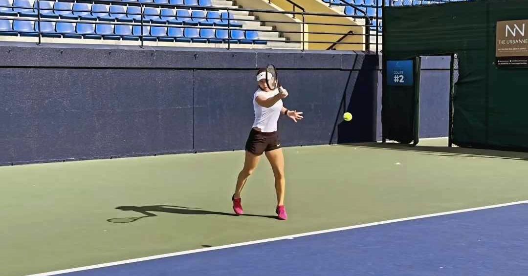 Simona Halep e tot mai sigură că scapă de suspendare la TAS! Primele imagini din 2024: românca loveşte cu sete din primele zile ale anului. VIDEO