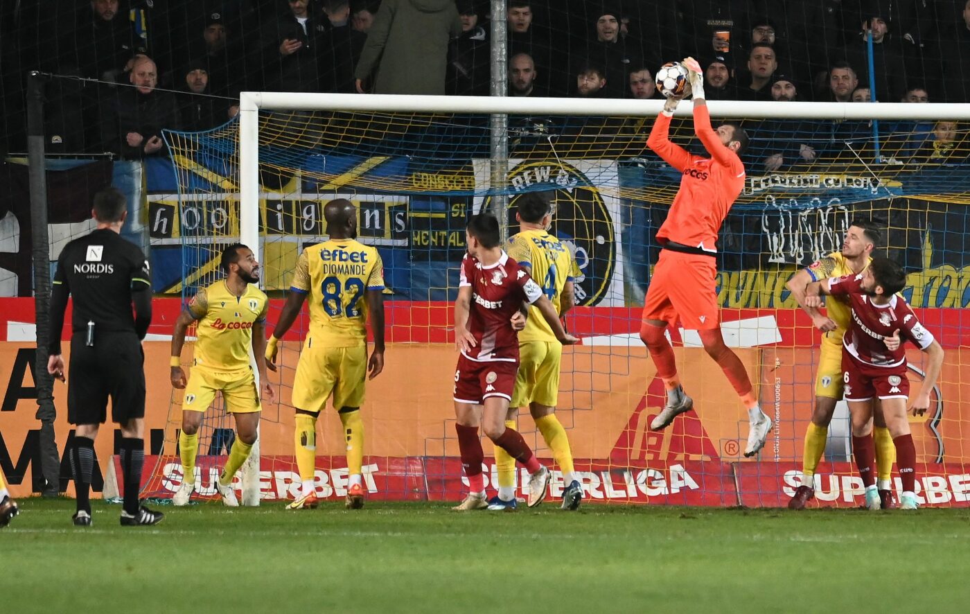Turcul Centinsaya transformă echipa din Superliga într-o forță! Ofertă deja pentru un atacant excelent: „Am dat bani”