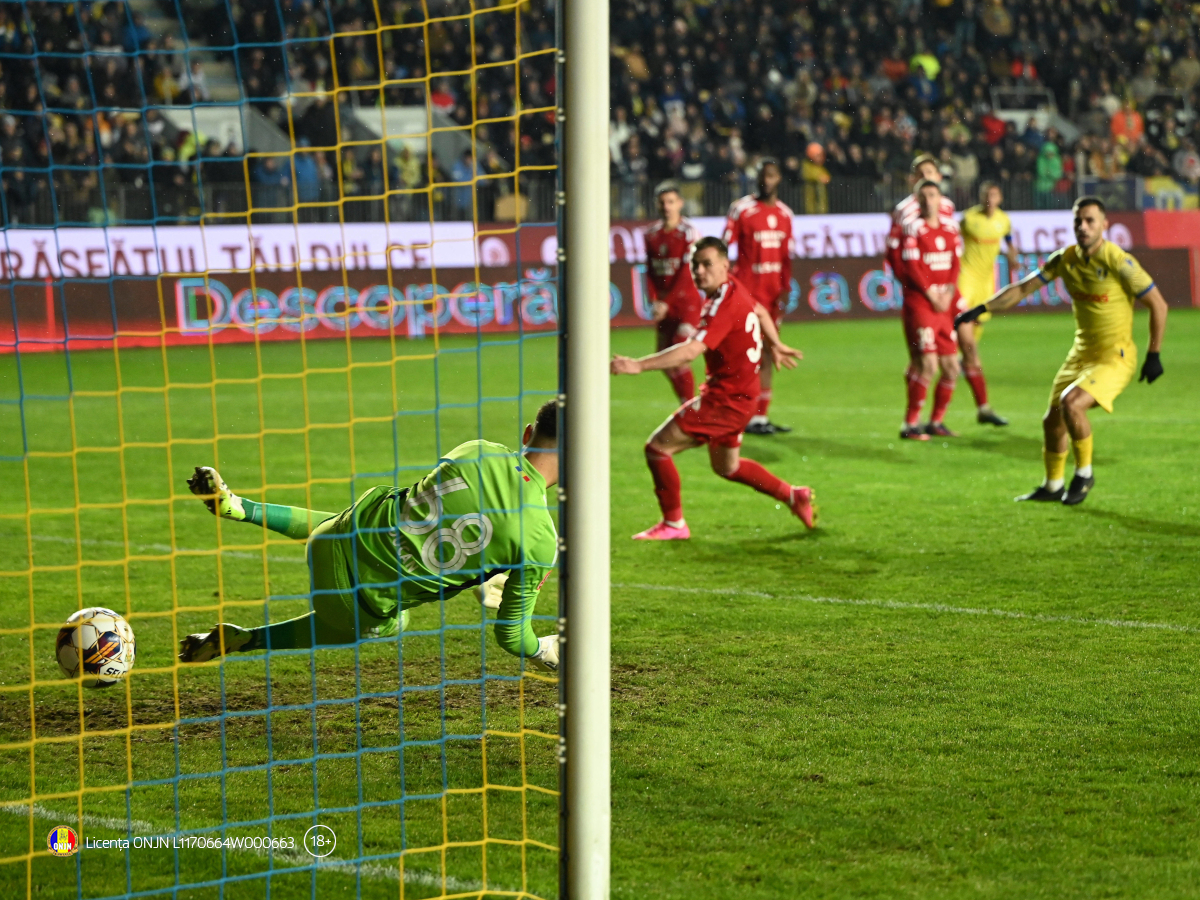 Petrolul – Dinamo e meciul zilei de sâmbătă în Liga 1. Pe Betano poți obține un bonus multiplu jucând cote mai mari de 1.50