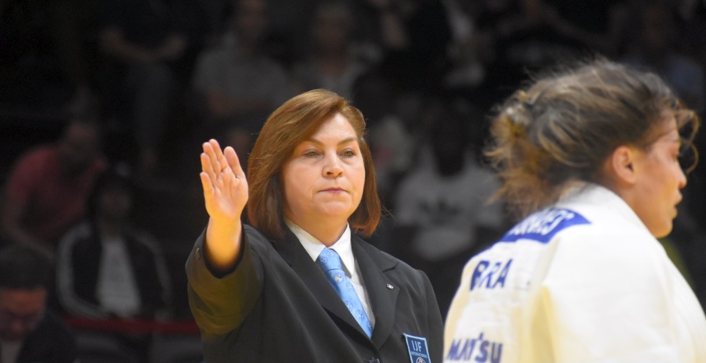 O româncă, în topul mondial la judo! Povestea Ioanei Babiuc, cea mai bună arbitră din Europa: „E o minune”. Ce obiectiv și-a fixat la Jocurile Olimpice de la Paris. EXCLUSIV