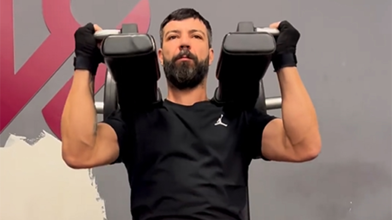 Marius Constantin semnează cu Ceahlăul, iar Cristian Pustai explică decizia de a-l reactiva pe fundașul de 39 de ani