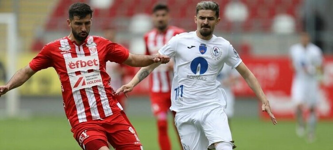 Revenire spectaculoasă la UTA! Ce atacant s-a întors sub comanda lui Mircea Rednic
