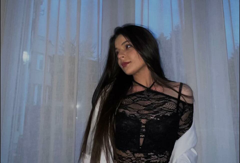 Sabin Ilie are o singură fiică, iar tânăra impresionează prin frumusețea ei. Cum arată fata fostului fotbalist de la Steaua și Rapid. GALERIE FOTO