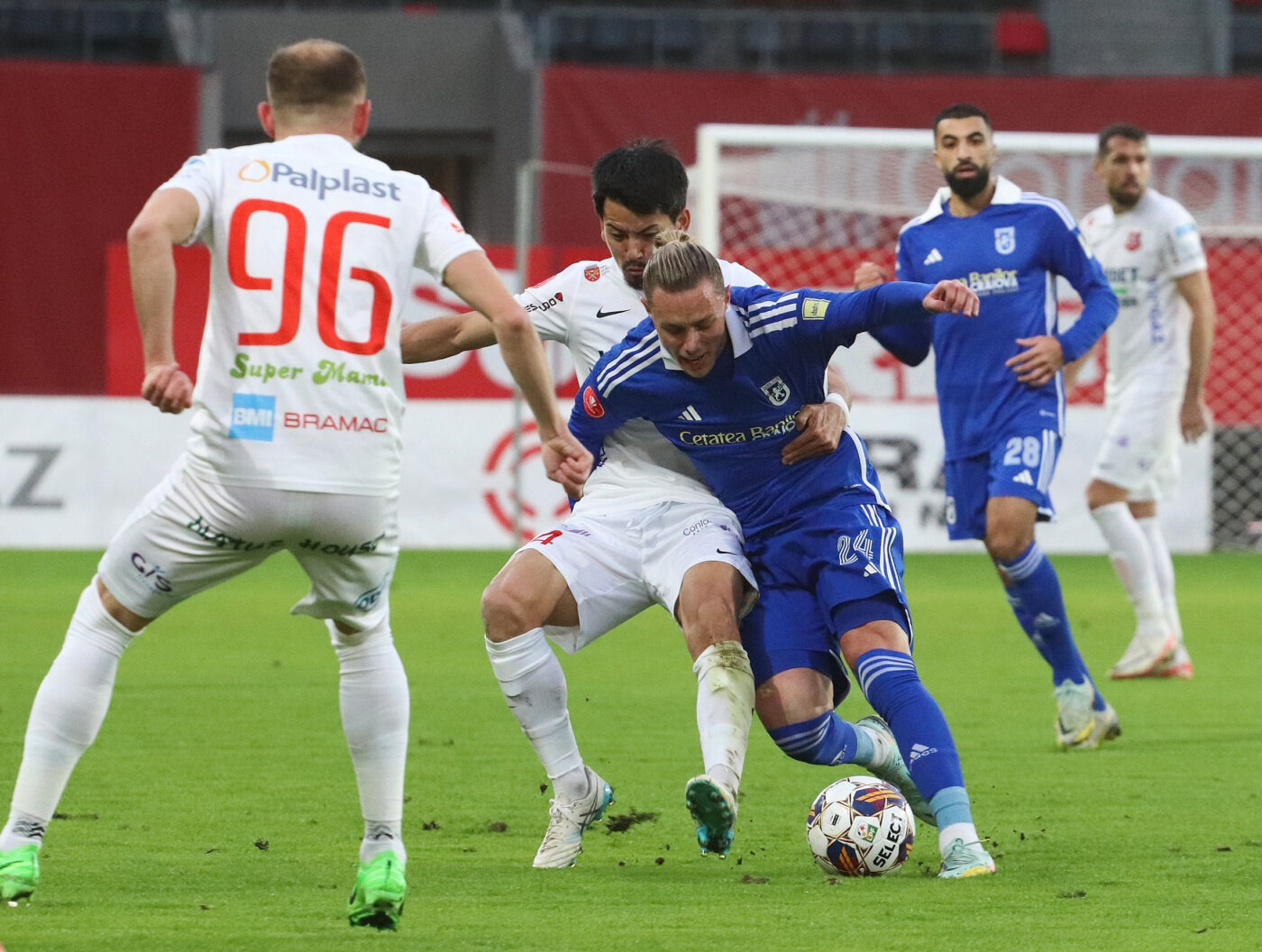FC Hermannstadt – FC U Craiova 1-0, în etapa 27 din Superliga. Sibienii dau lovitura pe final!