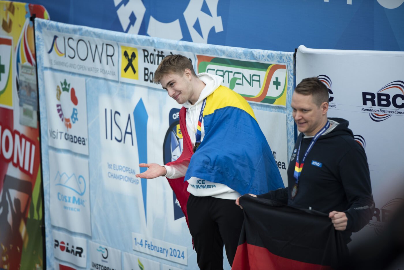 România a cucerit 9 medalii la Campionatul European de Înot în Ape Înghețate. Cei mai valoroși ice swimmeri din Europa au doborât 14 recorduri mondiale la Oradea