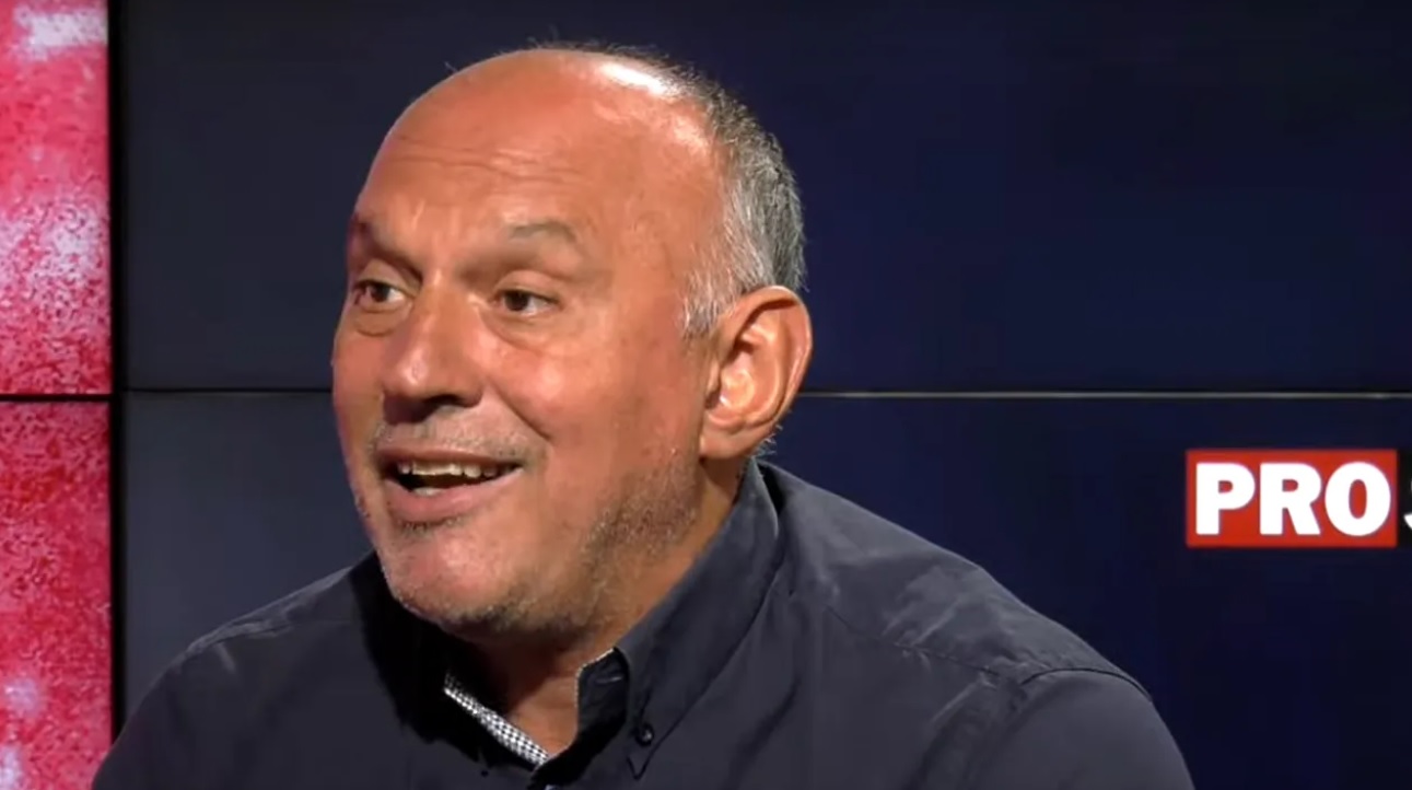 Ce se întâmplă, de fapt, în camera VAR și în vestiarele arbitrilor din Superliga! Acuzații grave: „Nu sunt Dumnezei! Se întâmplă lucruri ciudate, cineva apasă pe un buton!”. VIDEO