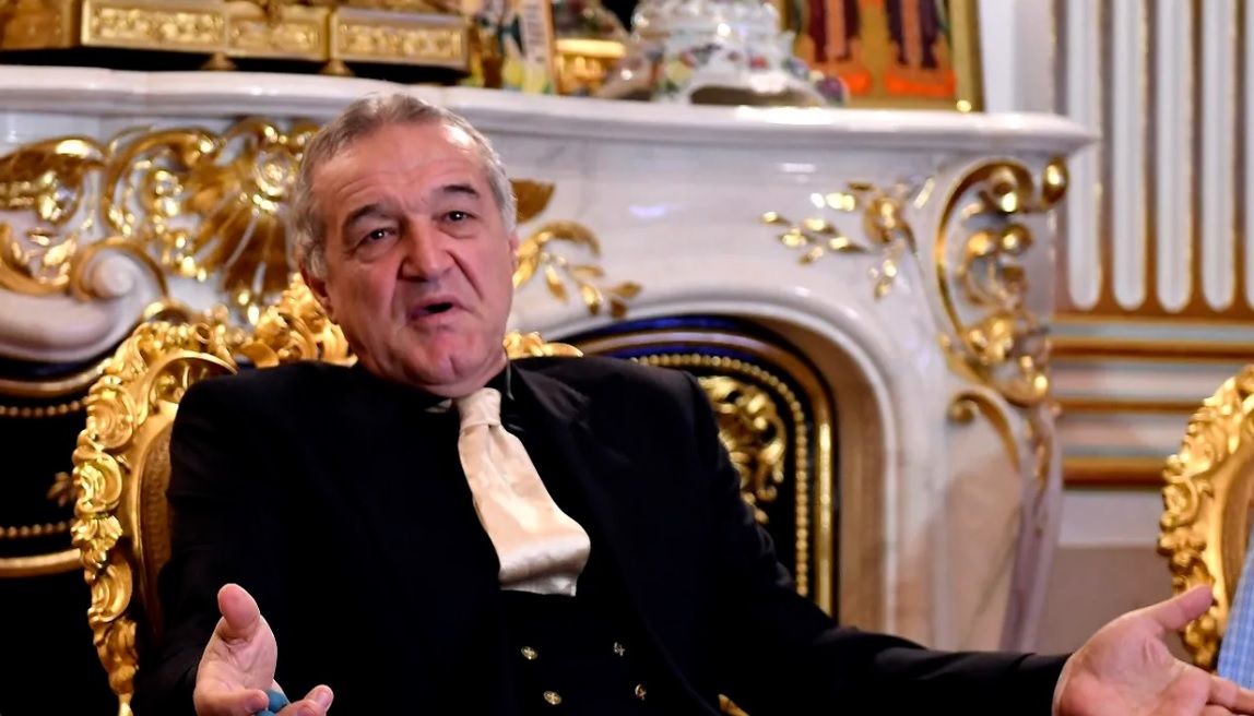 Cele trei variante U21 pe care Gigi Becali le-a pregătit pentru FCSB! Un nume nou și surprinzător ar putea juca după accidentarea lui Pantea