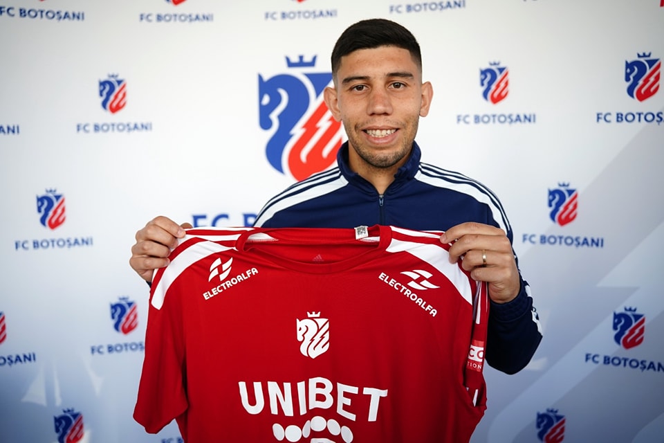 Transferul momentului în Superliga e reușit de rivala directă a lui Dinamo! Atacantul argentianian a semnat