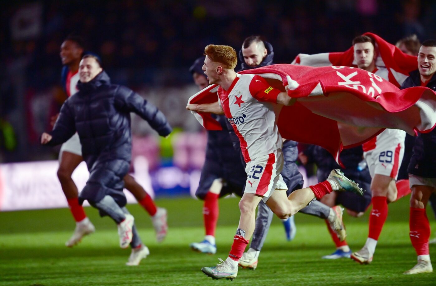 Internaționalul revenit în Superliga României, dezorientat după experiența de „afară”! Ce nu a înțeles fotbalistul care a rezistat numai 5 luni la Slavia Praga: „E foarte straniu”. INTERVIU