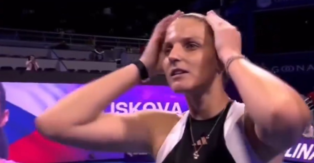Karolina Pliskova continuă să uluiască la Doha, după ce a alergat să prindă avionul pe aeroportul din Cluj! Dezvăluirea cehoaicei la finalul „sfertului” câștigat în fața lui Naomi Osaka