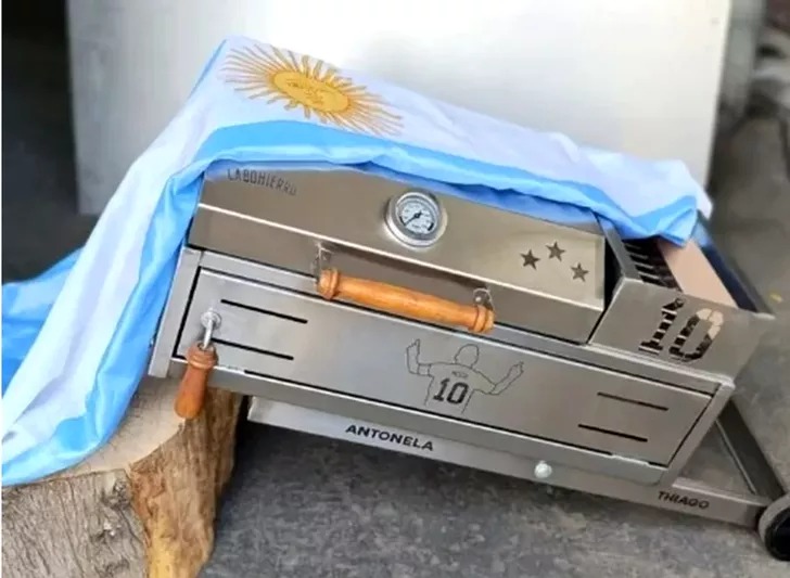 Leo Messi a dat 38.000 de dolari pe „Lamborghini” al grătarelor! Cum arată obiectul care costă cât o garsonieră în București