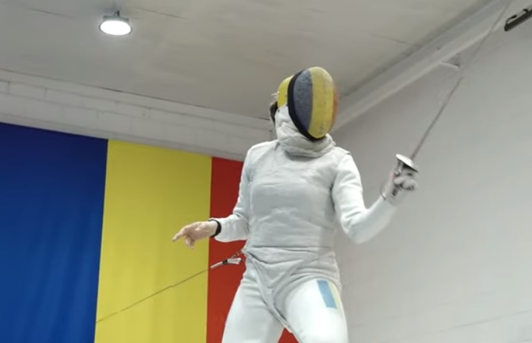 Mălina Călugăreanu are șanse pentru medalie la Olimpiadă! Floretista trage semnalul de alarmă: „Nu mai sunt atâția copii interesați de sport. Sau poate părinții nu mai au disponibilitatea de a-i aduce la terenul de sport”. VIDEO EXCLUSIV DRUMUL SPRE PARIS