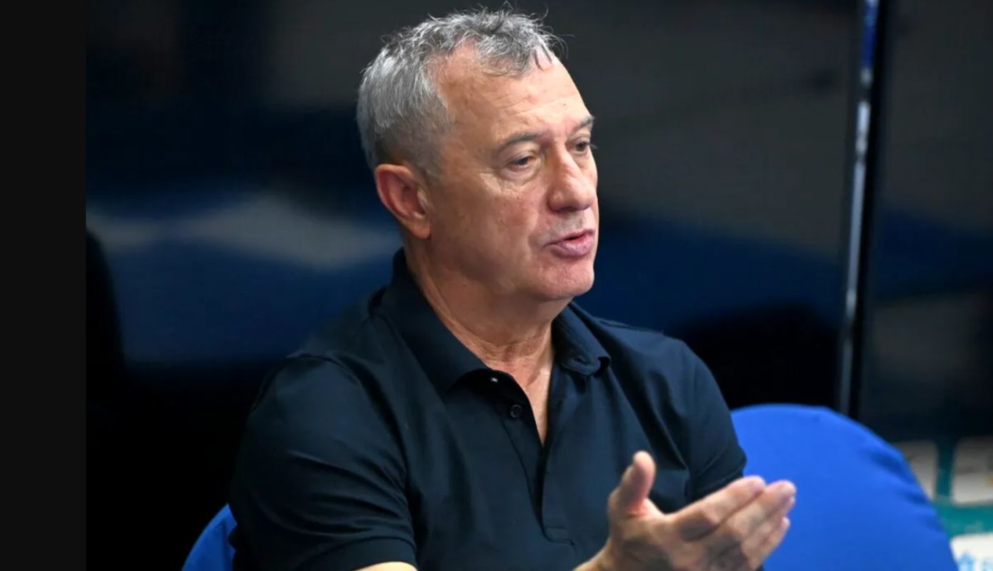 Mircea Rednic transferă de la Rapid un fotbalist pe care l-a criticat! Dan Șucu îl cedează pe jucătorul pentru care a plătit 400.000 de euro recent unui club din Serie A