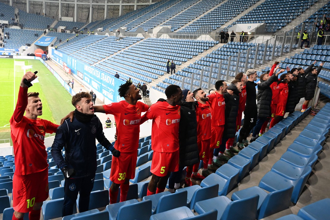 Numele surpriză de la FCSB care l-a impresionat pe Florin Prunea: „Aici este meritul antrenorilor”. VIDEO