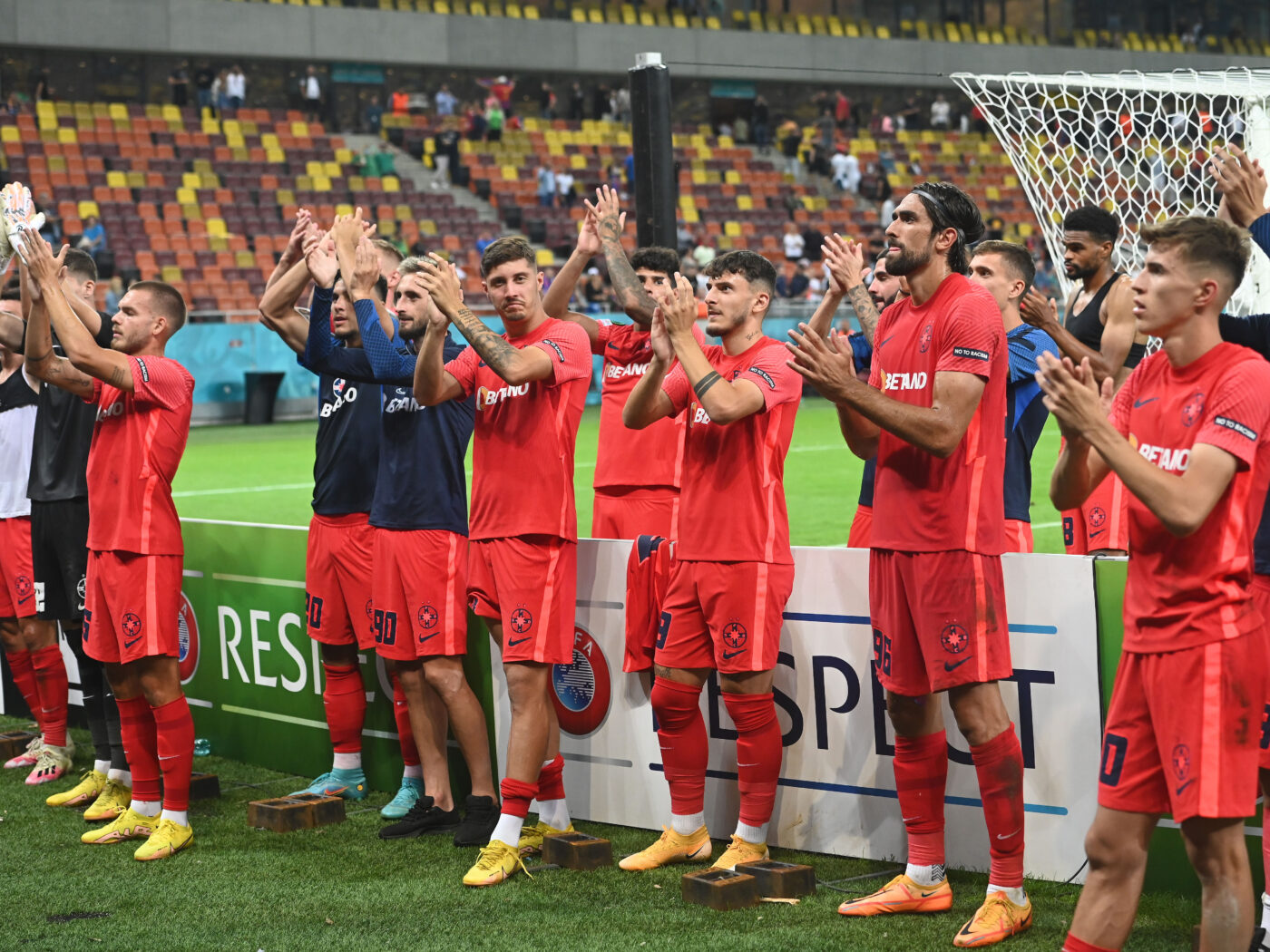 Transfer oficial de la FCSB! A plecat atacantul pe care Gigi Becali spera să ia milioane de euro: a semnat cu o echipă din Superliga