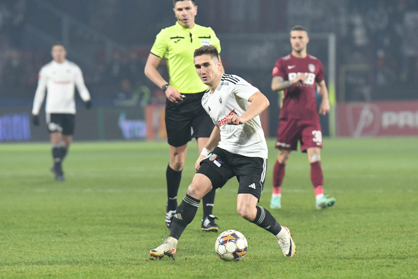Transfer surprinzător în Superliga. Fotbalistul care a refuzat FCSB și Rapid pentru U Cluj pleacă într-o țară de la capătul Pământului