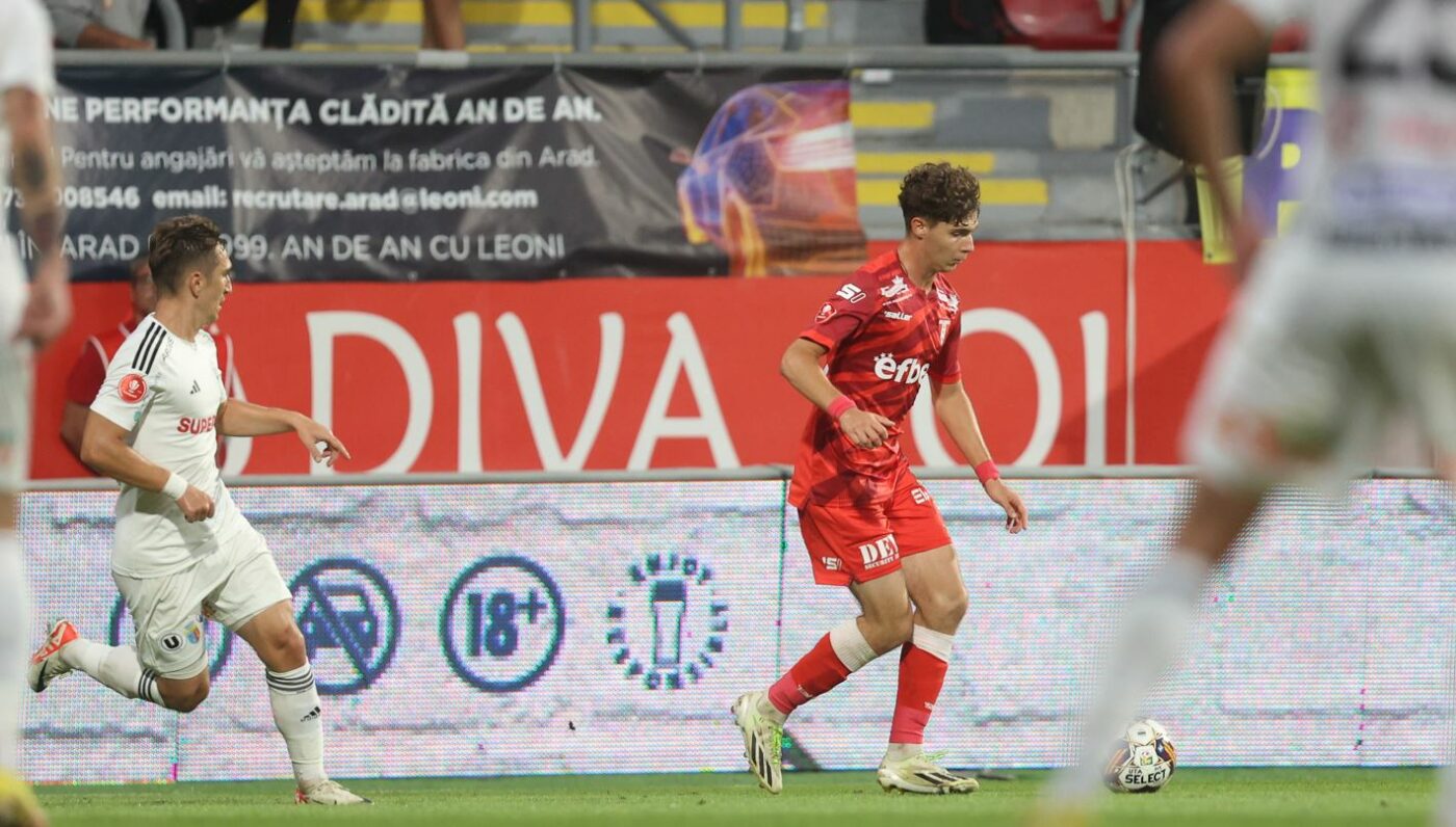 U Cluj – UTA Arad 1-3 Live Video Online în etapa 24 din Superliga. Victorie mare pentru Mircea Rednic! Omondi, eroul meciului