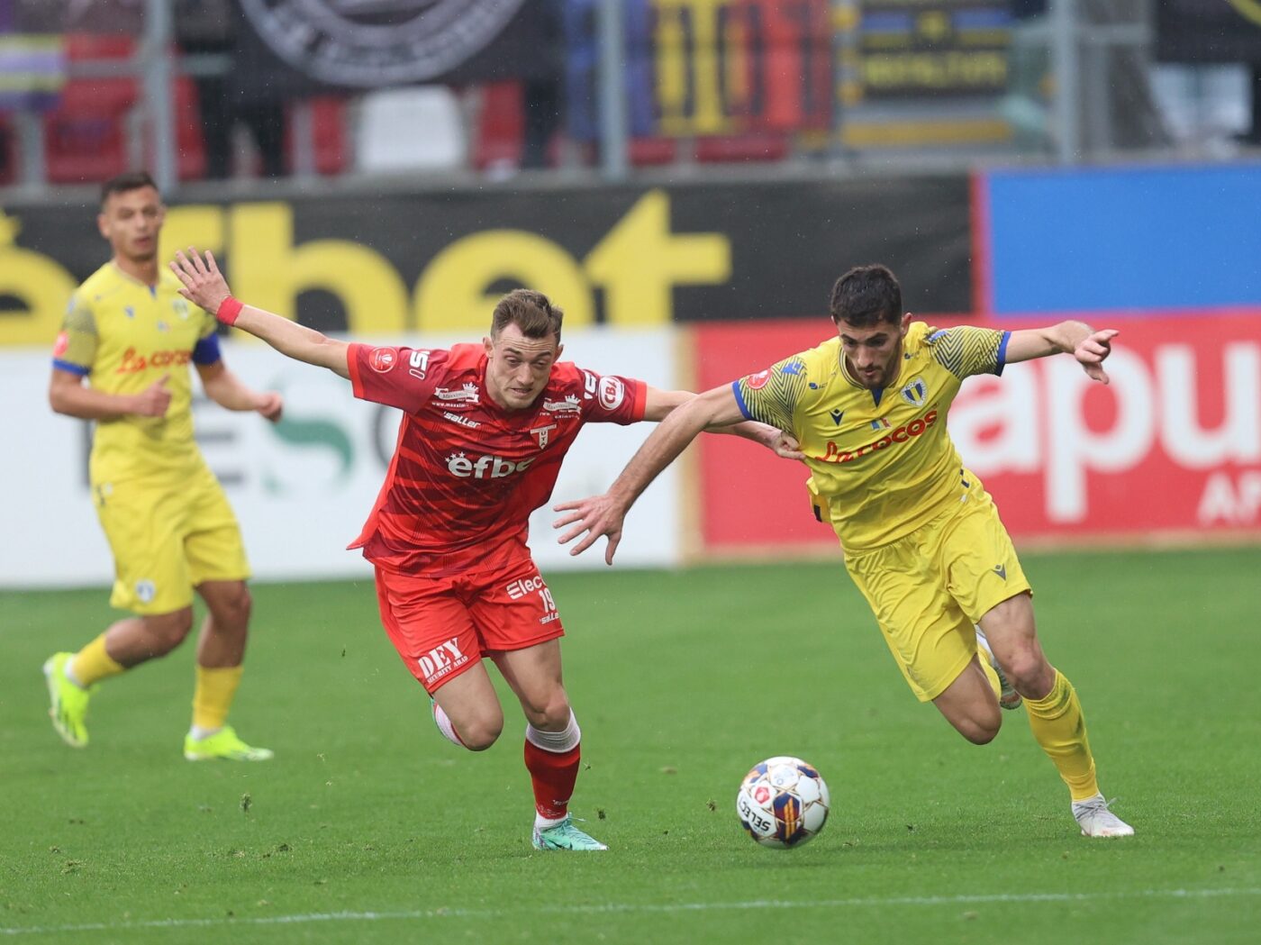 Arădenii își alimentează speranțele de play-off: UTA – Petrolul 1-0