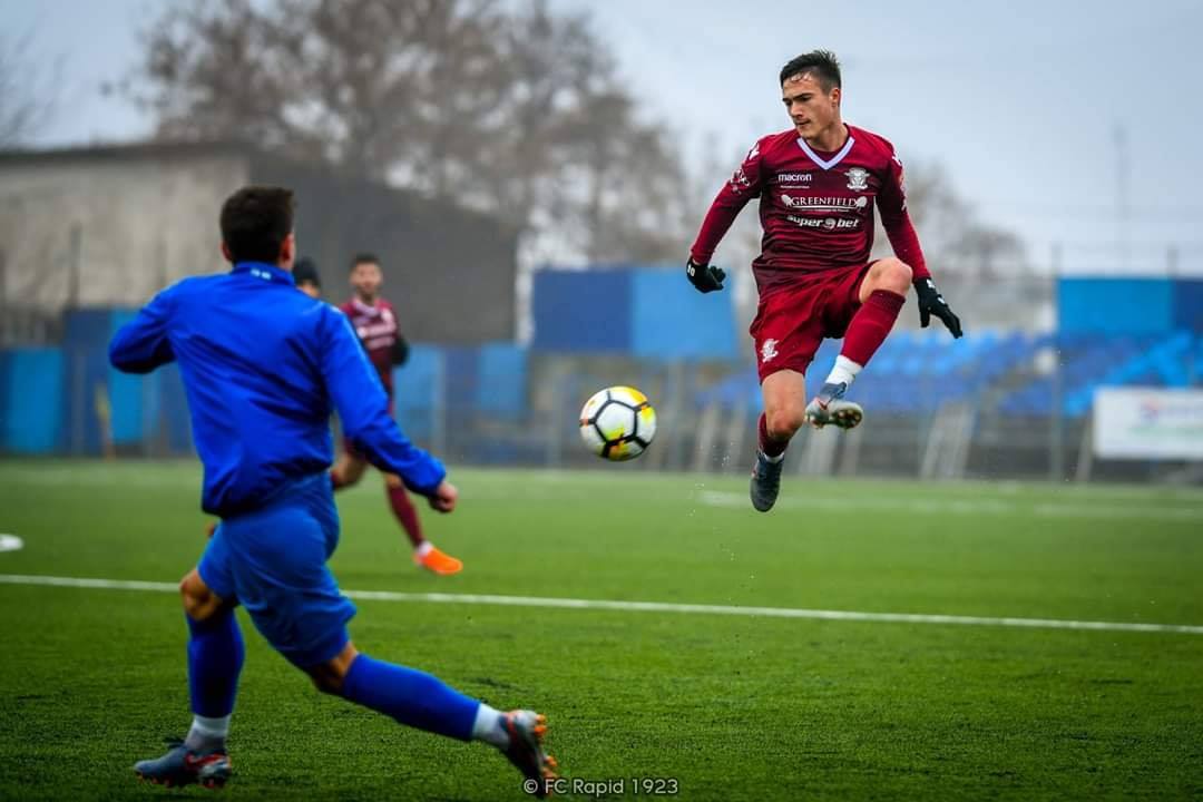 Rapid i-a reziliat contractul fundașului stânga! Internaționalul de juniori al României va juca în Liga 3