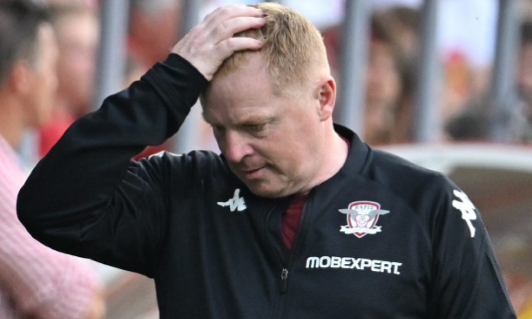Neil Lennon e gata să le facă viață grea lui Dan Șucu și Victor Angelescu în ceea ce privește rezilierea contractului cu Rapid București! Reacția impresarului britanicului despre demiterea antrenorului: „N-are sens”