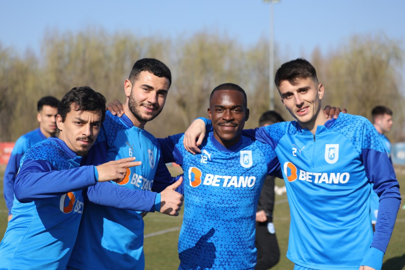Universitatea Craiova are o singură victorie în ultimele opt meciuri. Cum cred jucătorii lui Ivaylo Petev că pot depăși din seria neagră