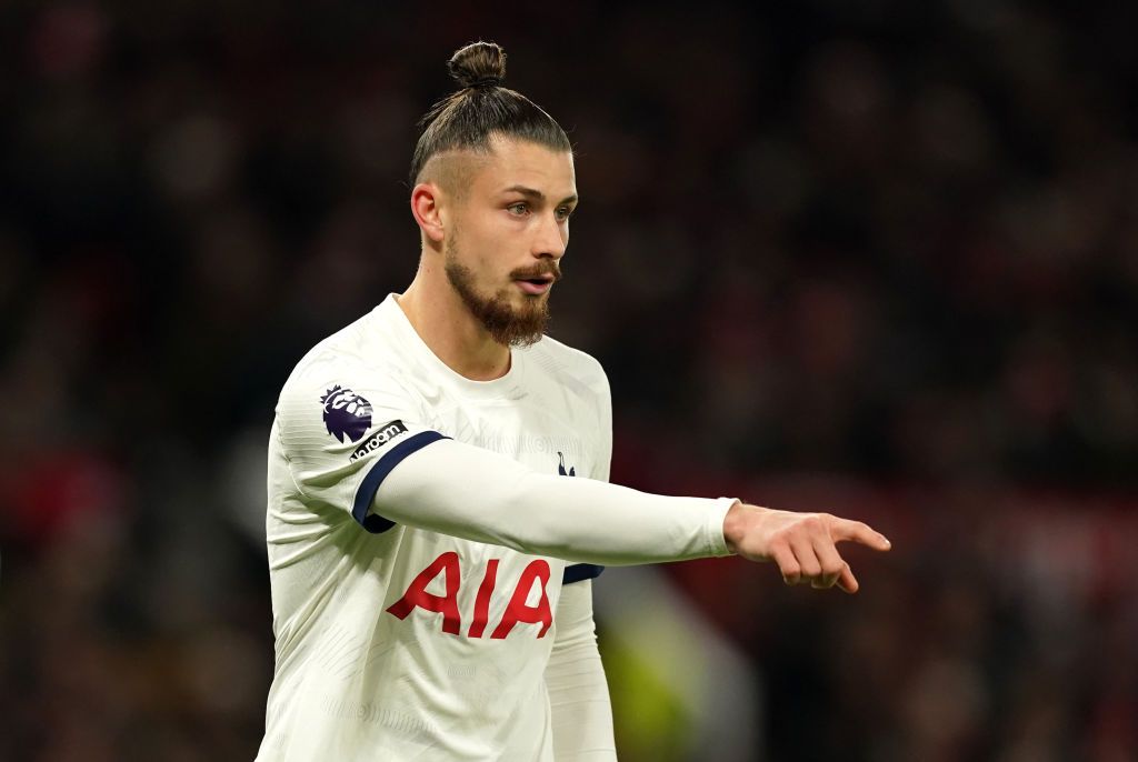 I-a spus adevărul verde-n față lui Radu Drăgușin, despre situația critică de la Tottenham! De ce visul frumos s-a terminat: „Să privim lucrurile așa cum sunt”