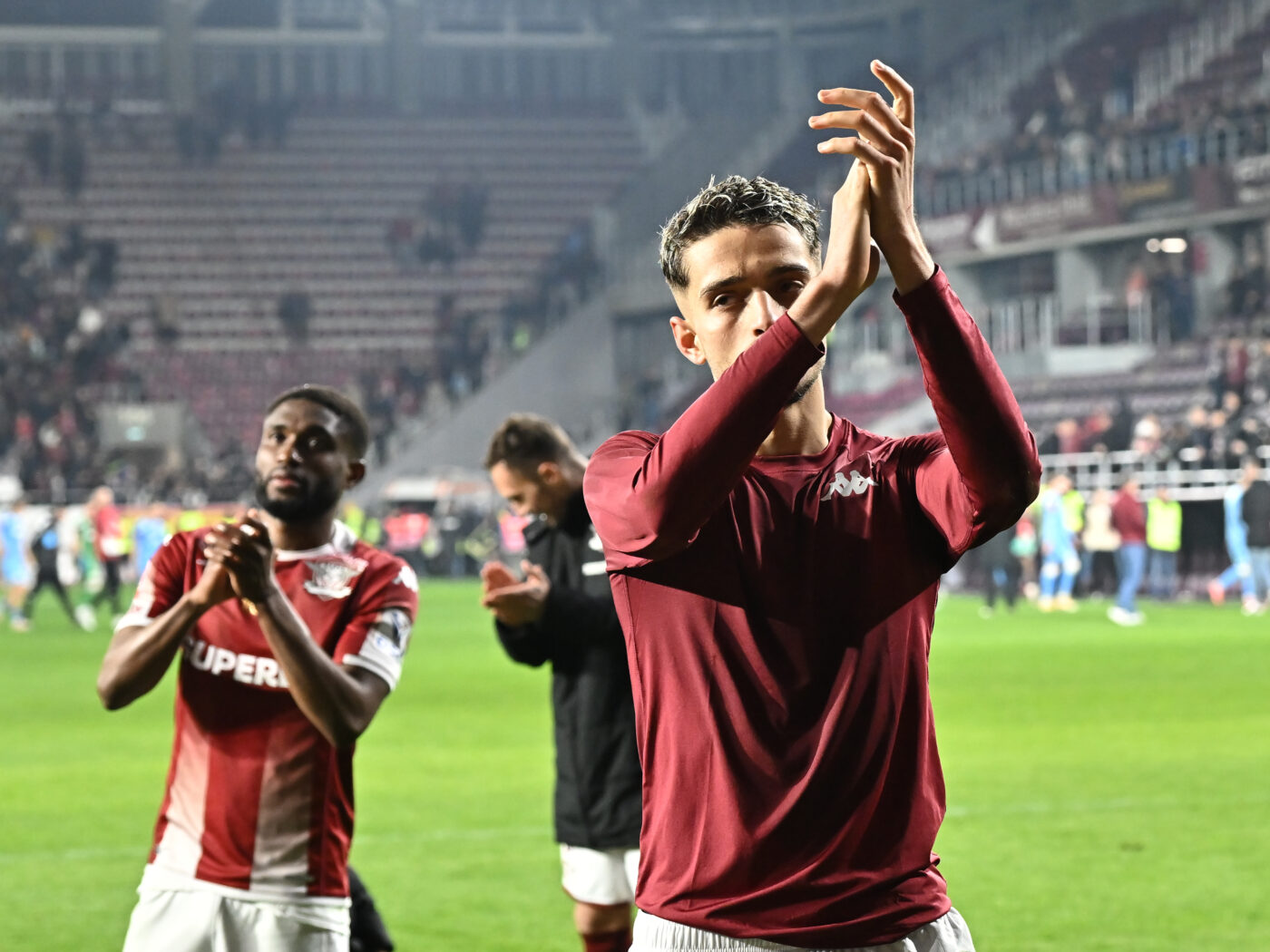Albion Rrahmani, transfer iminent spre Premier League! Aston Villa vrea să-l cumpere pe starul Rapidului, iar Daniel Niculae anunță că mai mulți jucători giuleșteni au oferte importante: „Există mare interes”
