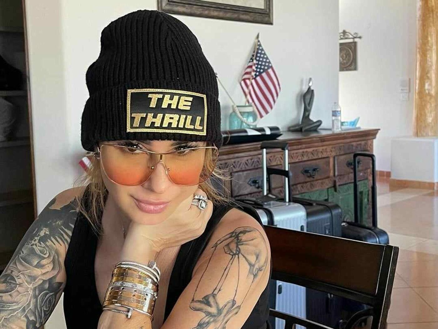 Anamaria Prodan îl „îndoapă” pe iubitul ei cu bunătăți tradiționale românești! Au sfârâit micii și fripturile pe grătarul din SUA