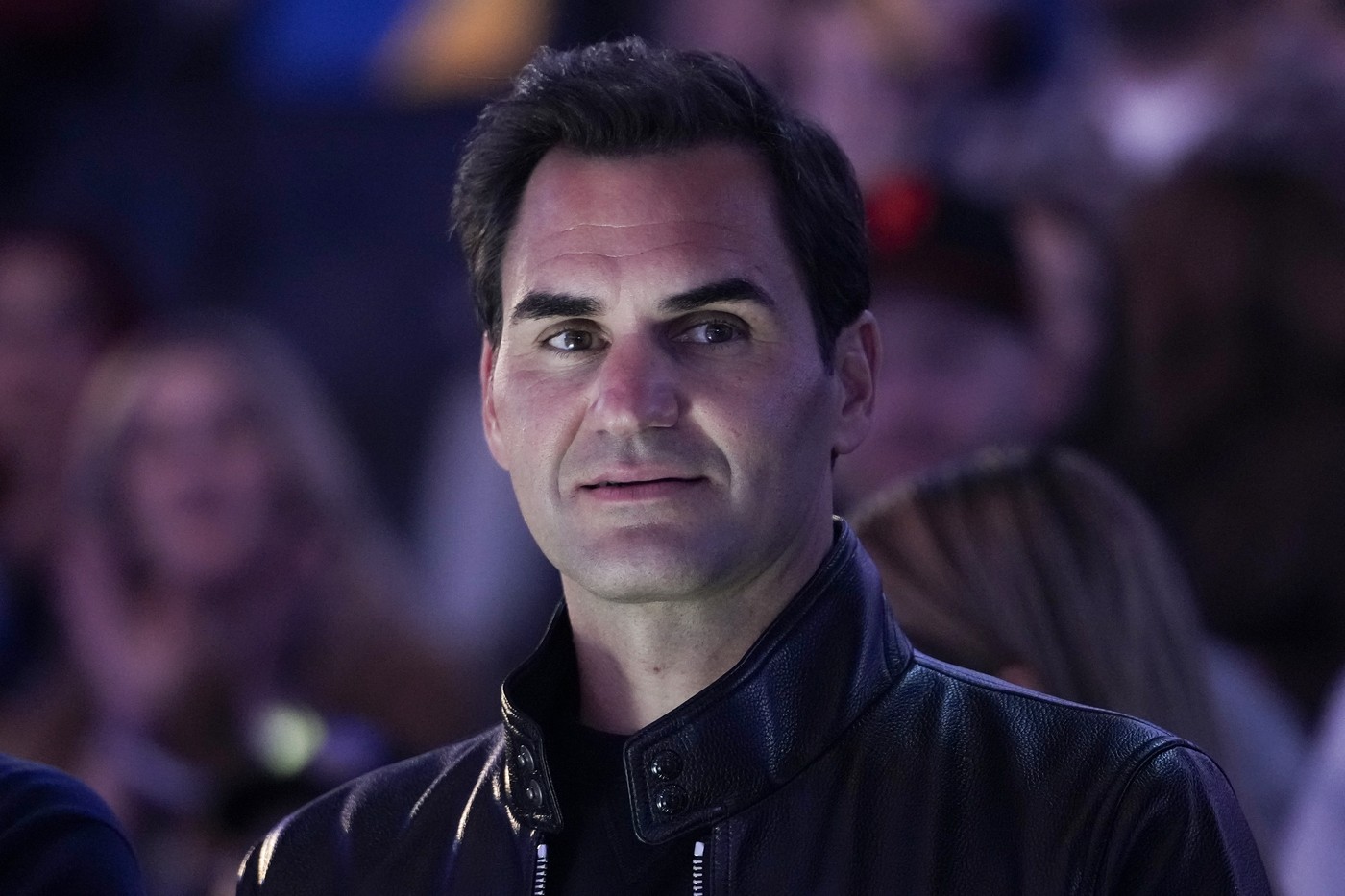Au rămas încremeniți când au văzut cine a venit la Universitatea lor: Roger Federer a jucat tenis cu studenții de la Stanford!