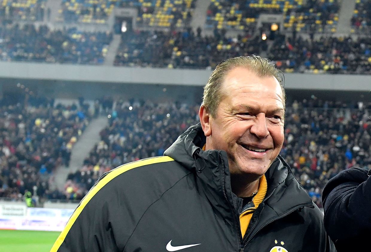 Concluzia lui Helmut Duckadam după ce a văzut Universitatea Craiova – Rapid 2-1: „Sunt probleme mari acolo, e haos!”. Nici suporterii giuleșteni nu au scăpat de critici