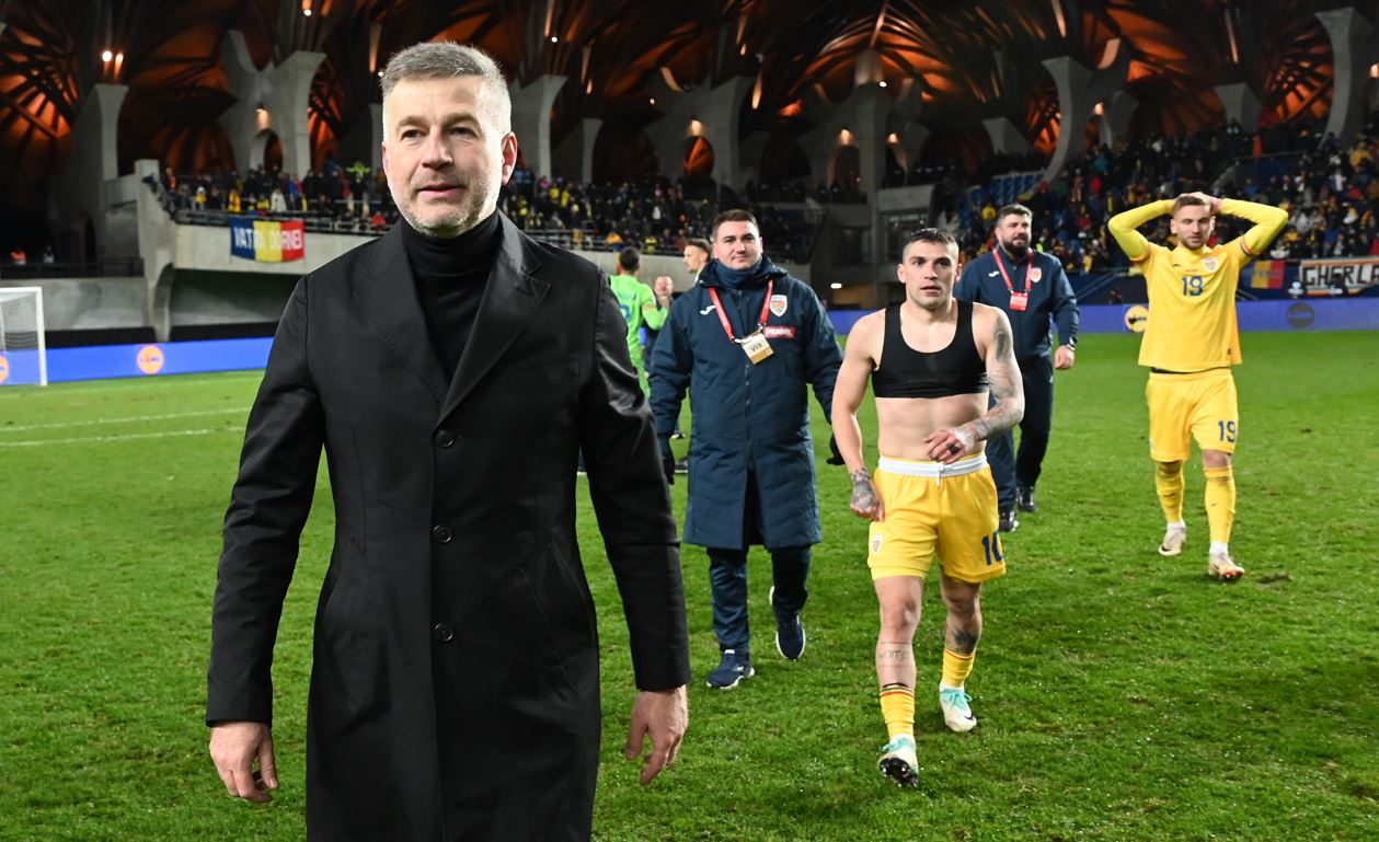 Edi Iordănescu l-a sărit din schemă pe Alex Mitriță, iar Mihai Rotaru propune la echipa națională un alt jucător de la Universitatea Craiova: „Merita să fie acolo!”