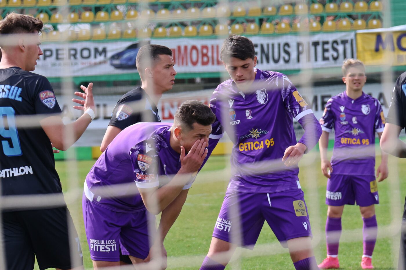 CFC Argeș, la un gol să se facă de râs cu ultima clasată din Liga 2. Eugen Neagoe, mesaj ferm: ”Jucătorii trebuie să se trezească, n-au voie să se prezinte așa”