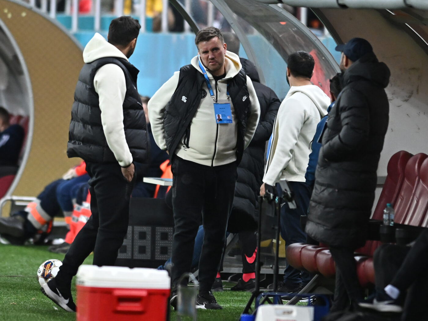 Ce suspendare a primit Mihai Pintilii, după eliminarea din meciul Voluntari – FCSB!