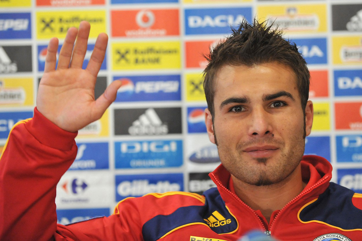 Gică Popescu l-a luat la înjurături pe Adrian Mutu! „Briliantul” l-a lovit pe fostul căpitan de la FC Barcelona: „Bum! Din spate”