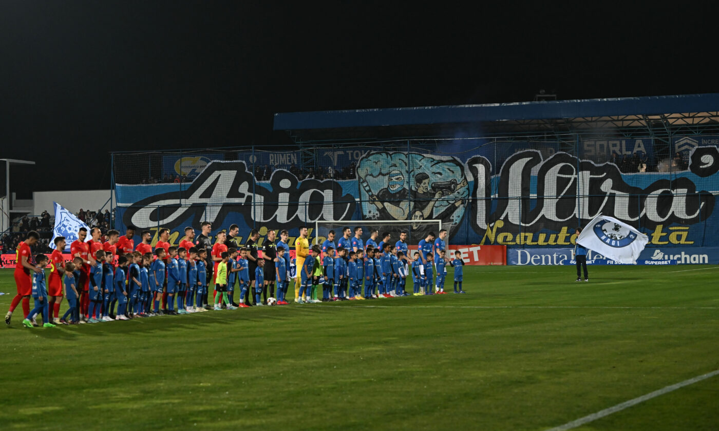 Ilie Dumitrescu şi Marius Lăcătuş, uimiți de echipa FCSB din meciul cu Farul!