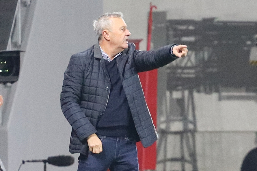 Mesaj dur de la FRF pentru antrenorii care înjură în Superliga! „Reprezintă nivelul de educație”