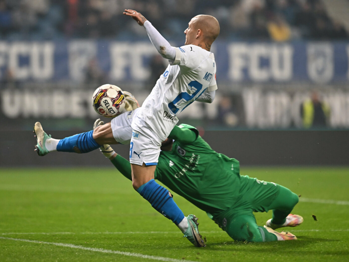 O veste bună și una rea pentru Edi Iordănescu în FC U Craiova – Universitatea Craiova! Screciu s-a rupt, Mitriță e în „modul Messi” și a dat gol cu un lob fabulos
