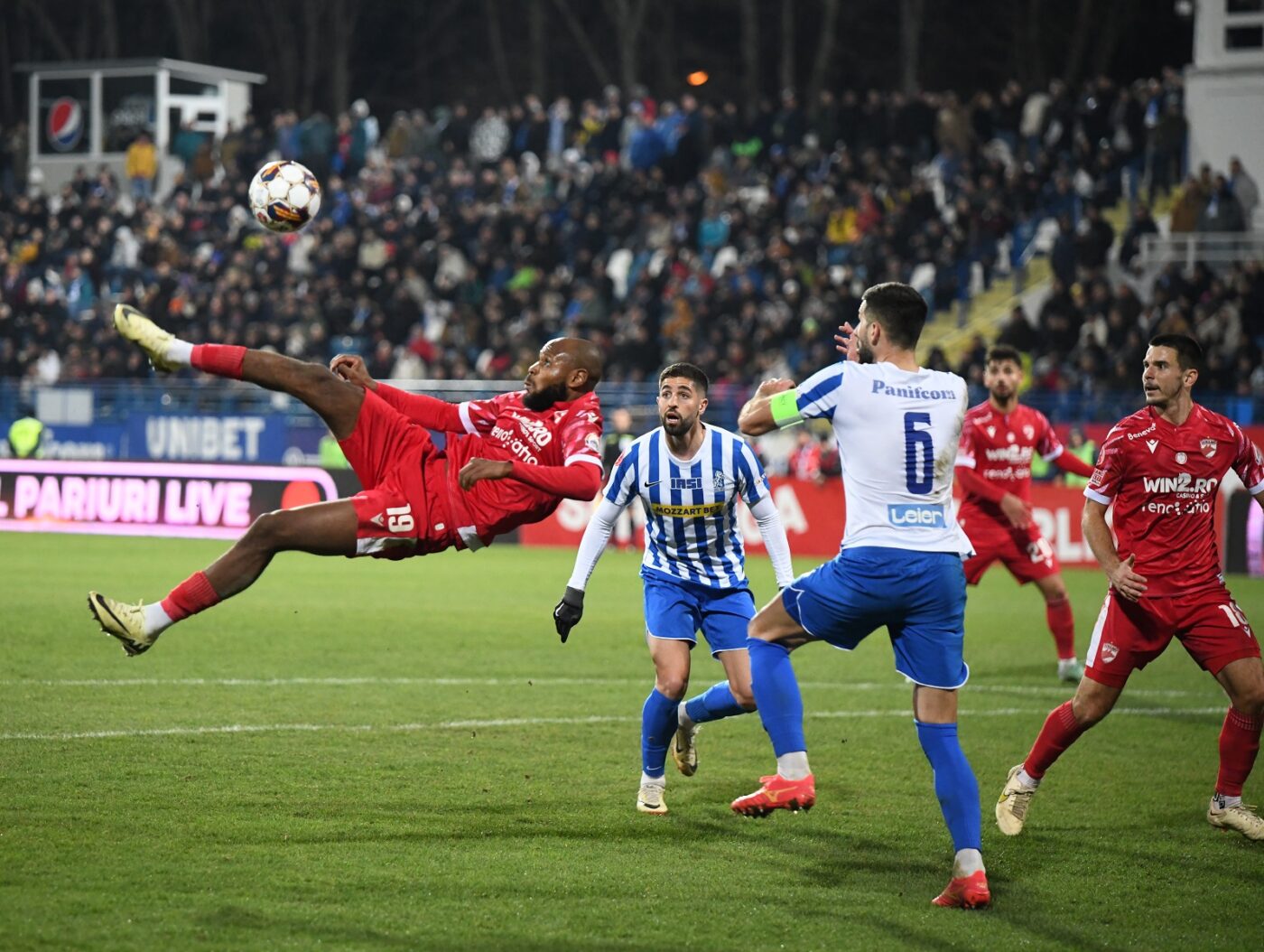 Secundul lui Leo Grozavu șochează după Poli Iași – Dinamo 0-0: „Îi mulțumim lui Doamne, Doamne, mai mult nu meritam!” Obiectivul hilar stabilit în ultimele meciuri