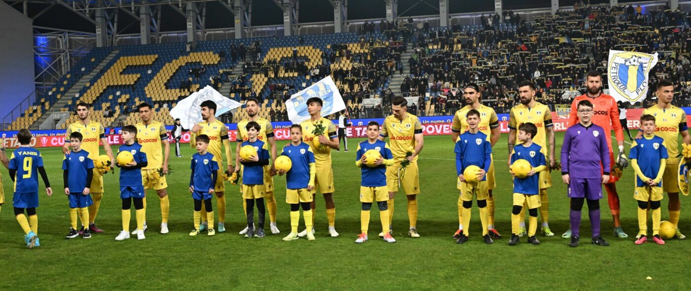 Petrolul îl dă în judecată pe Emil Boc, după ce primarul Clujului a acuzat clubul din Ploiești de „omenie” în meciul cu Sepsi: „Instanțele să intre în acțiune și să stârpească demagogia și minciunile!”