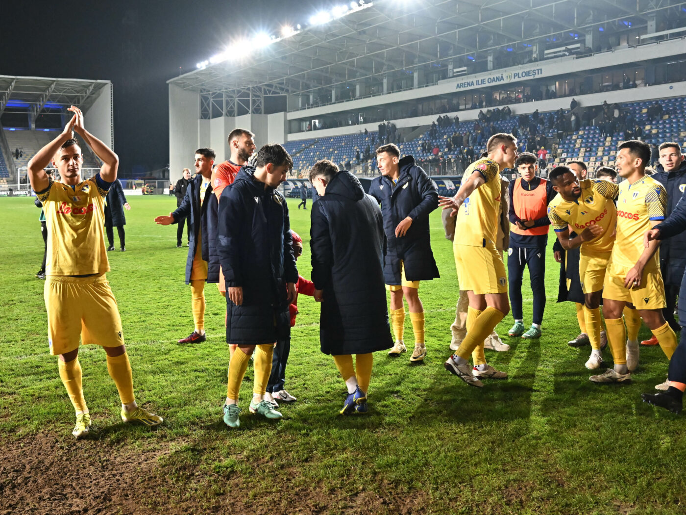 Petrolul și-a găsit antrenor, dar nu îl poate confirma! Blocați, prahovenii sunt într-o cursă contracronometru: cât timp mai au la dispoziție pentru a rezolva problema