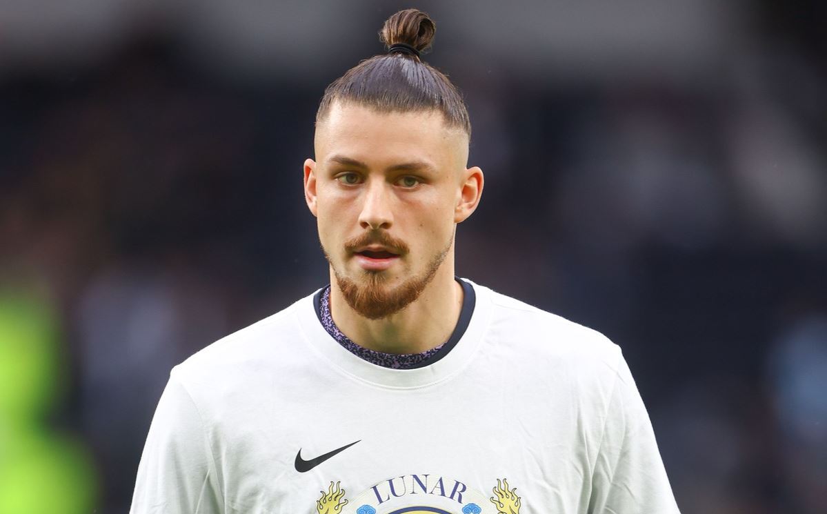 Prima reacție a lui Radu Drăgușin, după ce a jucat în Aston Villa – Tottenham 0-4! Mesaj clar pentru Ange Postecoglou: românul nu mai e dispus să facă nicio concesie pentru postul de titular