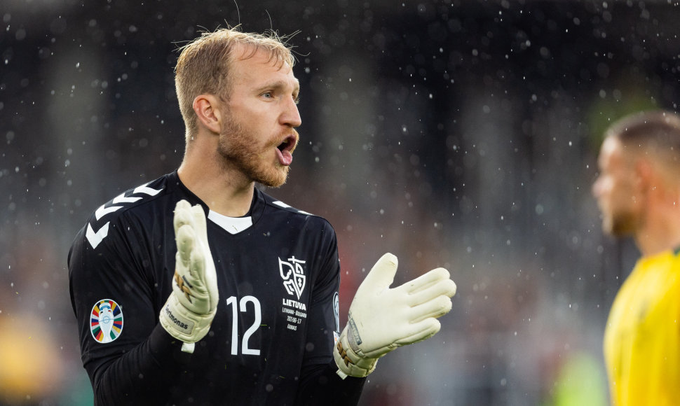Revelația din Superliga negociază un transfer surprinzător!