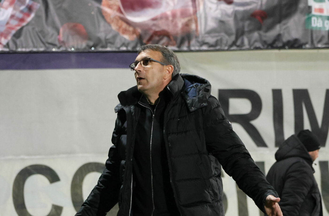 Scandal în Trivale, după ce ProSport a anunțat că Eugen Neagoe pleacă de la FC Argeș la Petrolul: „Nu discutați rezilierea contractului cu el peste capul meu!”. EXCLUSIV