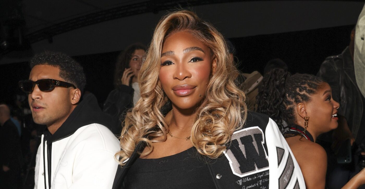 Serena Williams, de nerecunoscut la ultima apariție: „Chiar ea e?”. Rivala Simonei Halep i-a lăsat mască pe toți la Paris Fashion Week. FOTO