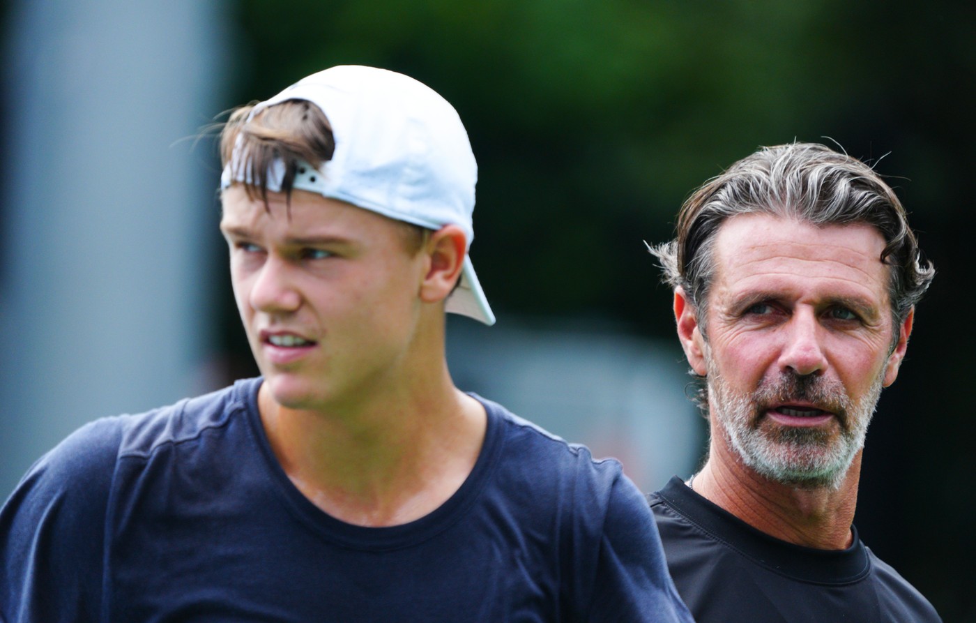 Șoc pentru Patrick Mouratoglou și pentru mama jucătorului pe care îl antrenează după scandalul cu Simona Halep! Amenințări cu moartea pentru sportiv după turneul din Mexic