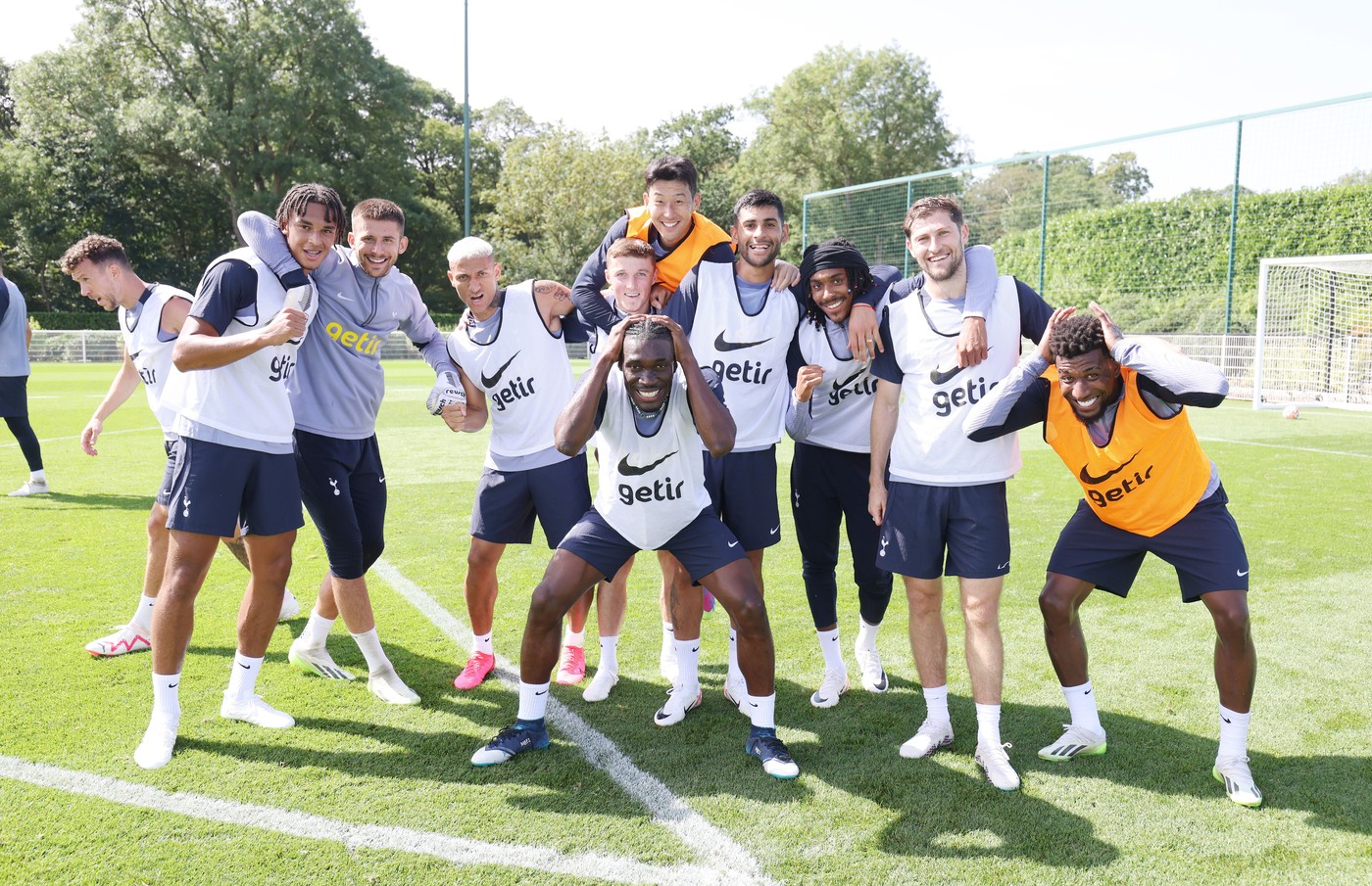 Tottenham l-a dat după ce l-a tratat ca pe Radu Drăgușin și fotbalistul trage un semnal de alarmă pentru român! „Te pierzi, nu joci, nu ai ritm”