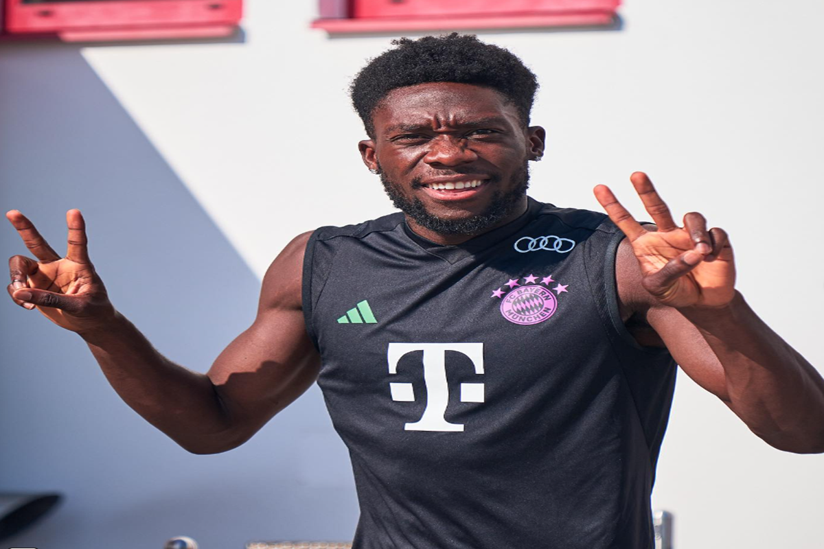 Transferul lui Alphonso Davies ar putea fi deturnat! Ce decizie a luat Bayern Munchen în privința fotbalistului dorit de Real Madrid