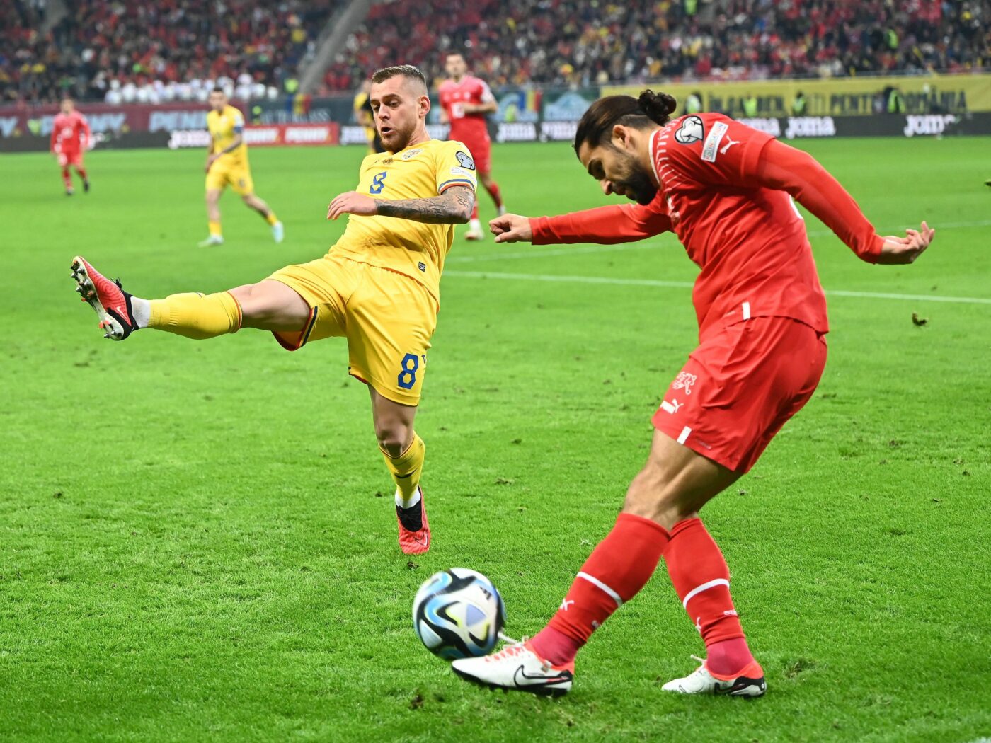 Alexandru Cicâldău, dezvăluiri înainte de EURO 2024: „Așa ne-am construit la națională! Știi de ce nu ne tachinăm pe seama cui prinde lotul final?”. Ce spune despre contractul lui Edi Iordănescu și cel mai emoționant mesaj primit de la calificare până azi. INTERVIU EXCLUSIV