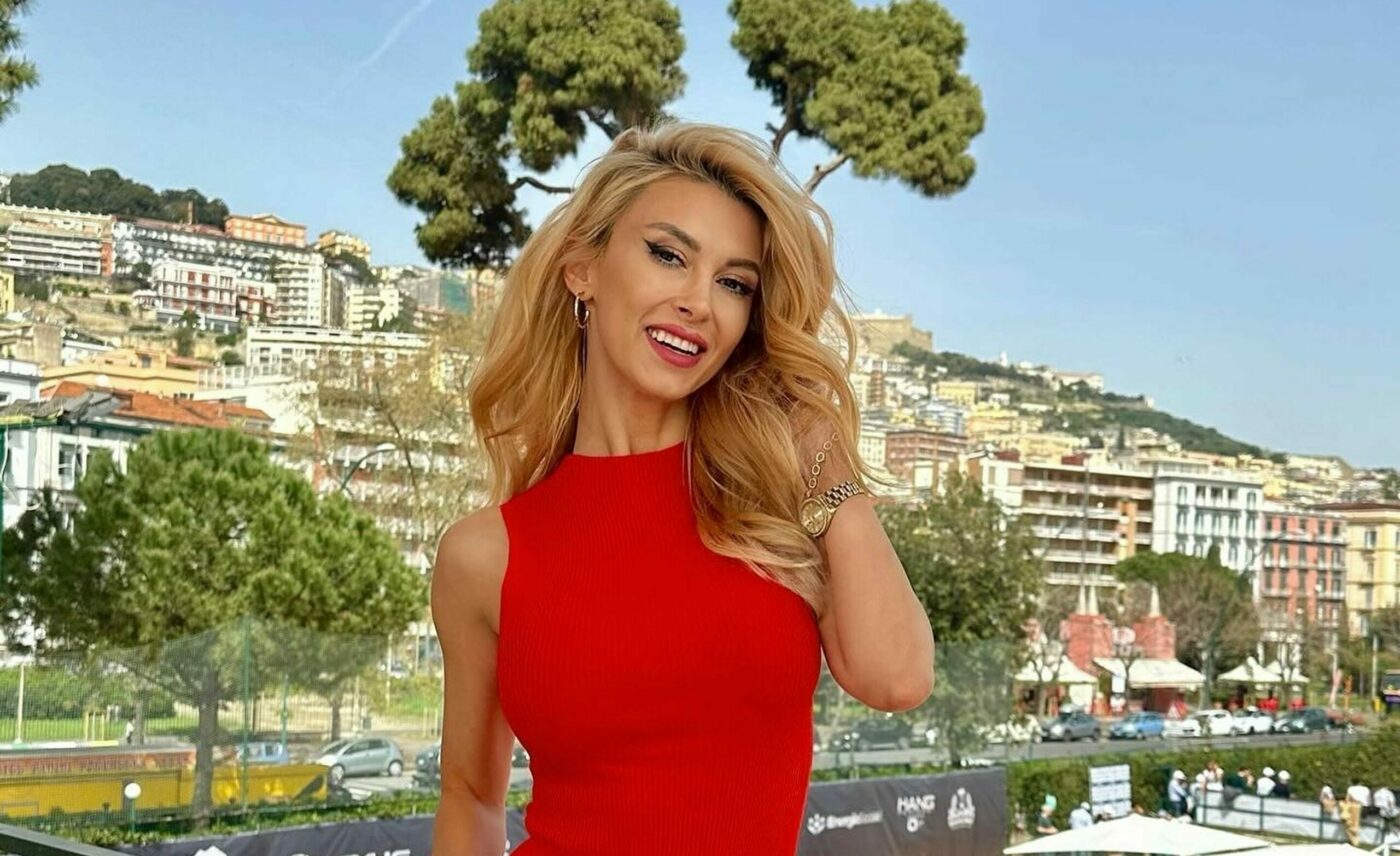 Andreea Bălan nu îl scapă din mână pe Victor Cornea nici la Munchen! Ce imagini siropoase a postat cântăreața care e cu 10 ani mai mare decât tenismenul. GALERIE FOTO